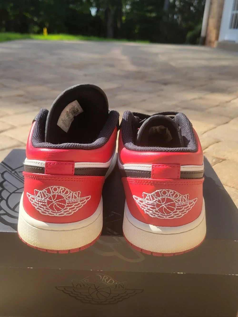 Jordan 1 Low 'Bred Toe'